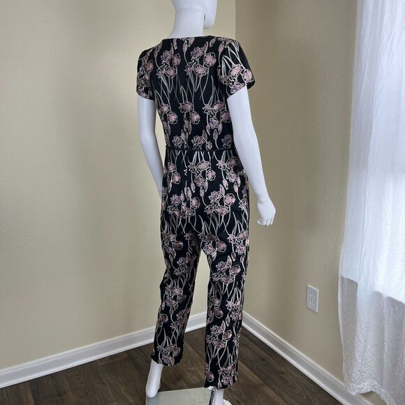 JS Collections Women's Size 6 Floral Embroidered Printed Crepe V-Neck Jumpsuit - Picture 15 of 16